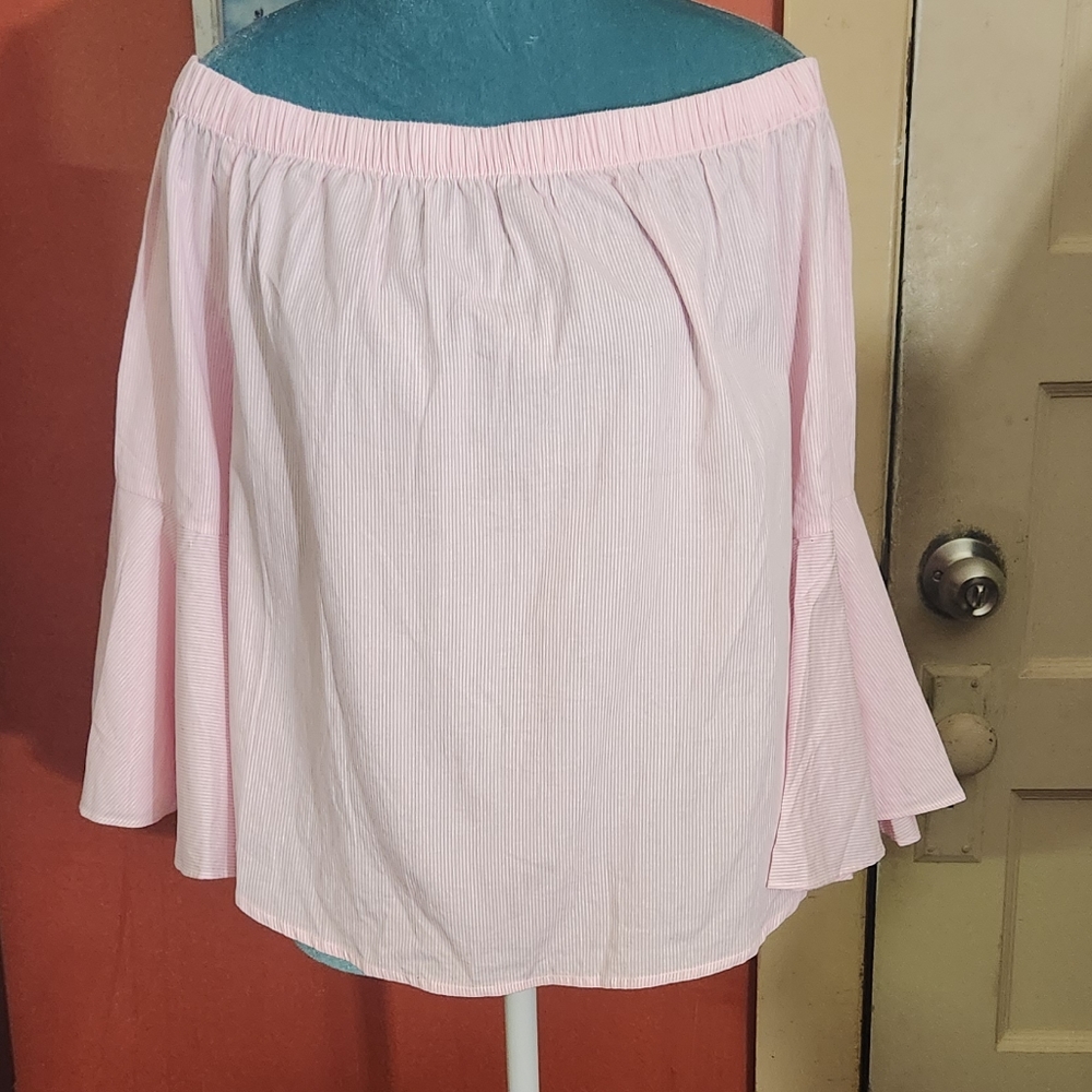 FOREVER 21 Pink of shoulder long sleeve blouse